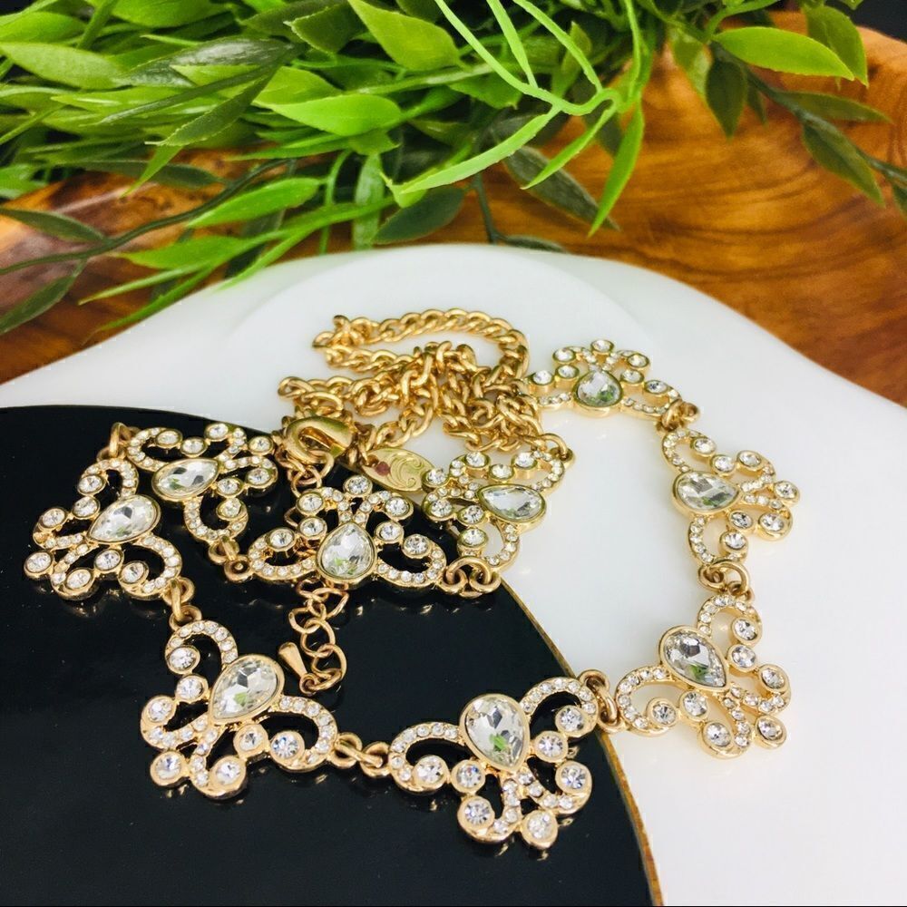 Vintage Charming Charlie Jeweled Clear Rhinestone Necklace 4318